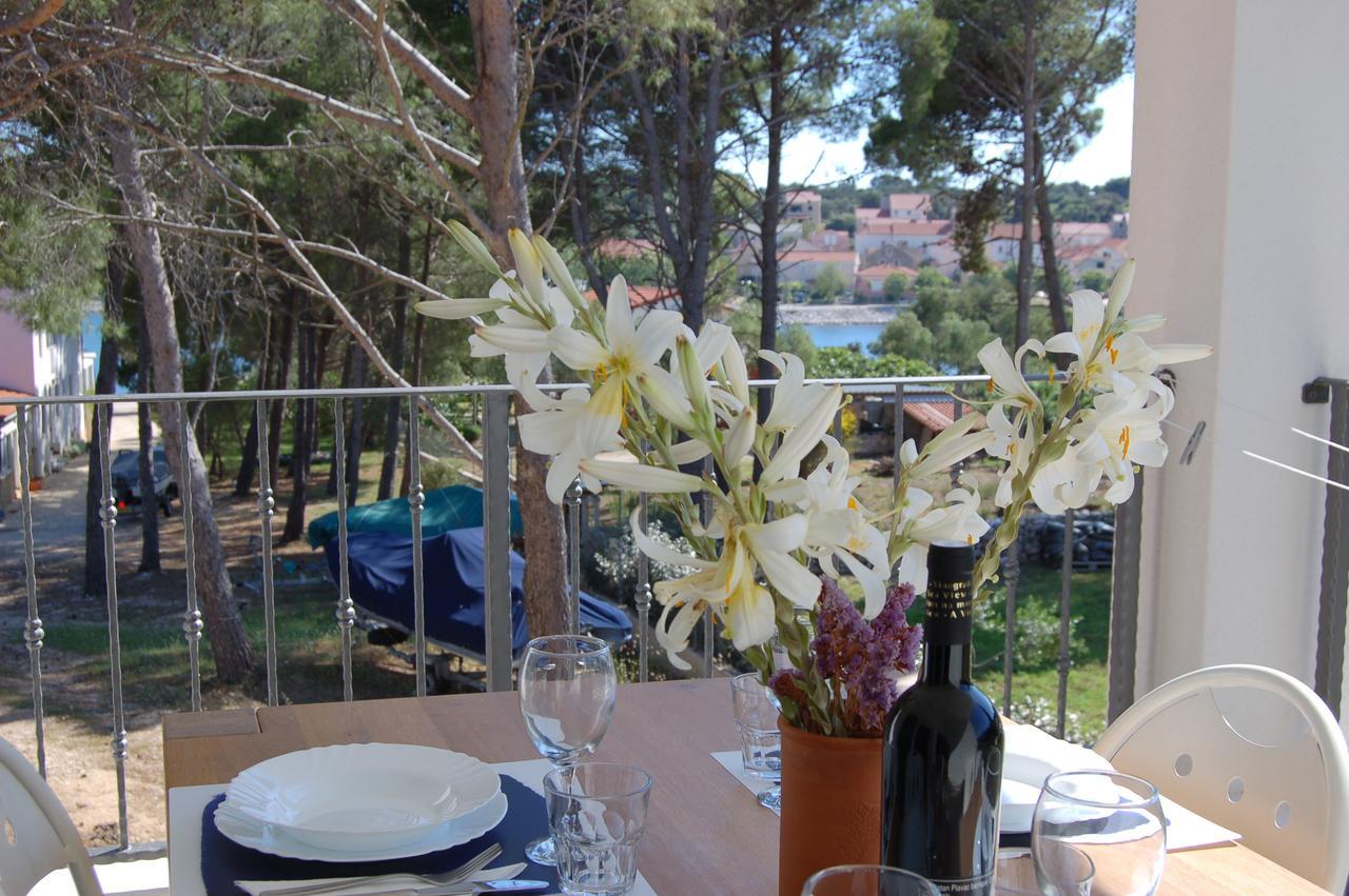 Gorgonia Suites In Verunić Стая снимка
